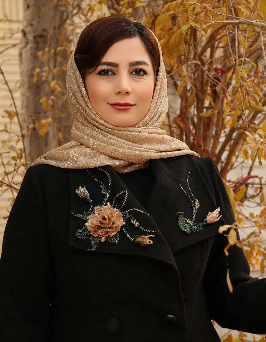 دوره ماه زرین - رعنا اسماعیلی